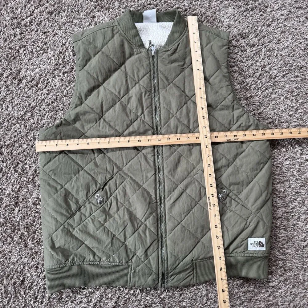 The North Face end zipper